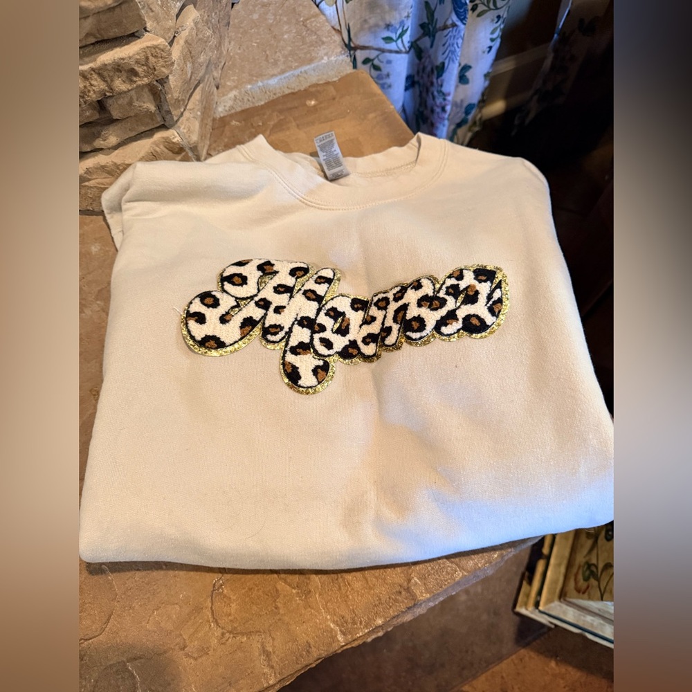 Gildan Cream Sweatshirt with Leopard Print Patch